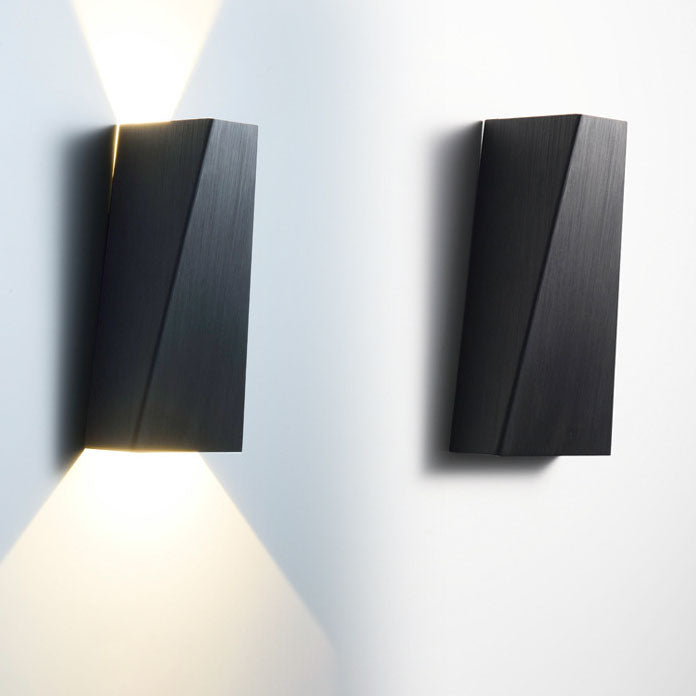Brushed Aluminum Geometric Square Wall Lamp