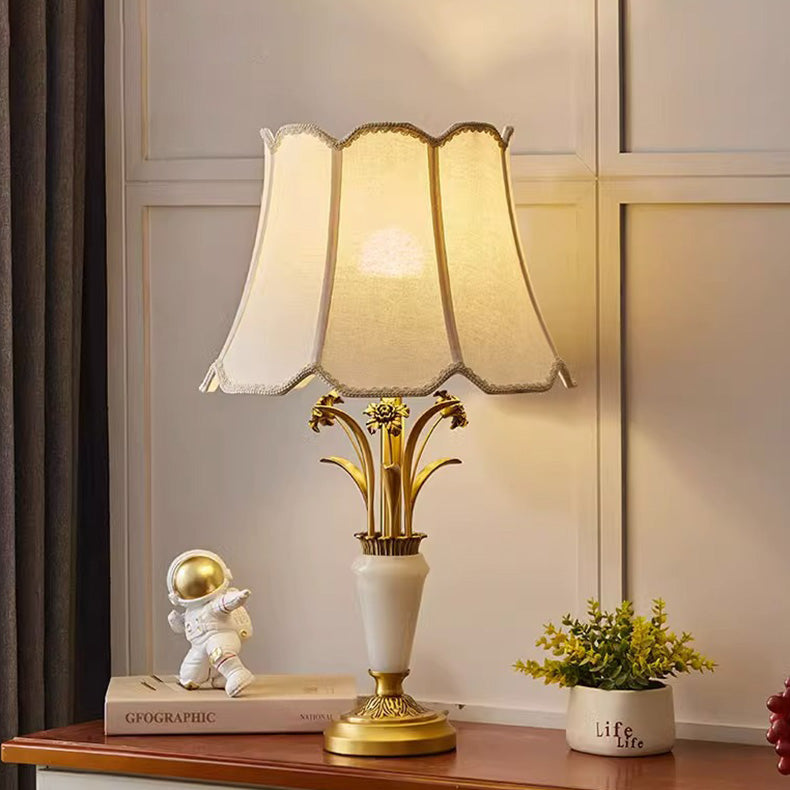 Fabric Jade All Copper Table Lamp