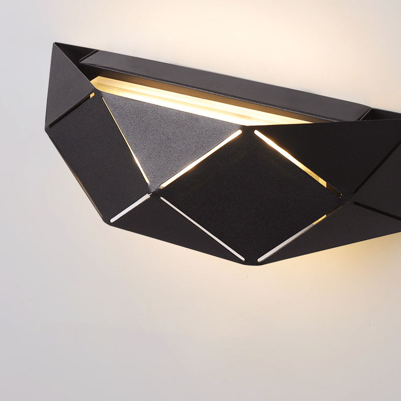 Iron Geometric Polyhedron Bedroom Wall Lamp