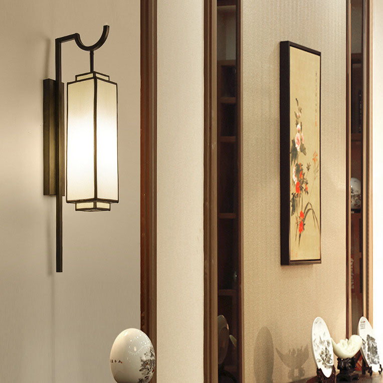 Iron Cloth Wall Lamp