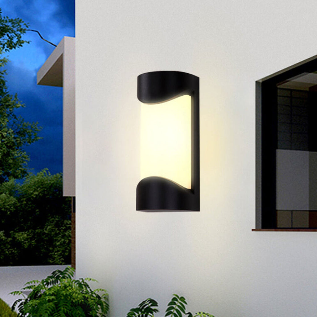 Cylindrical Wall Lamp