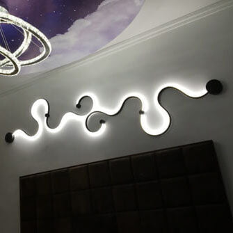 Long Aluminum Snake Shaped Wall Lamp