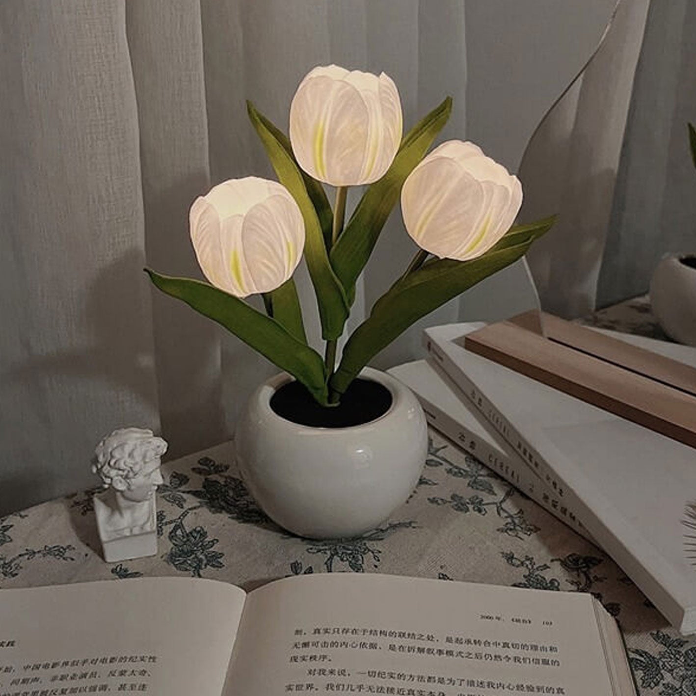 Tulip Night Simulated Flower Table Lamp