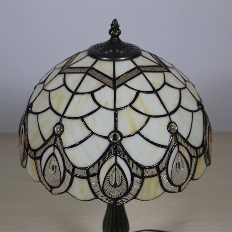 Lotus Resin Stained Glass Table Lamp