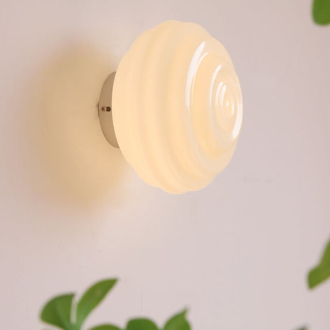 Cream Wave Round Glass Wall Lamp