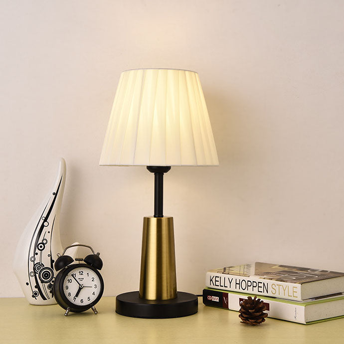 Iron Cloth Table Lamp