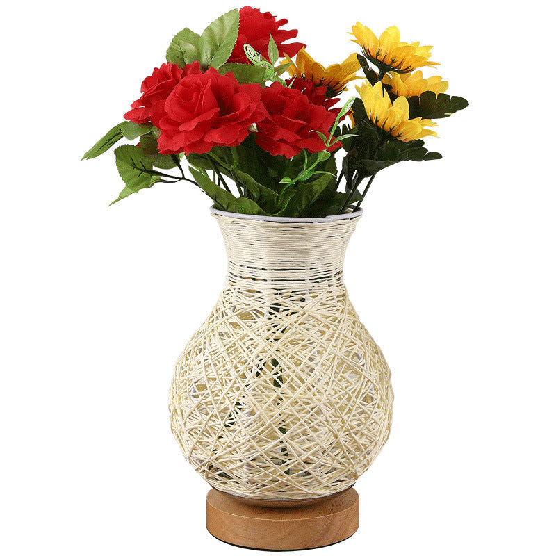 Rattan Vase Design Table Lamp