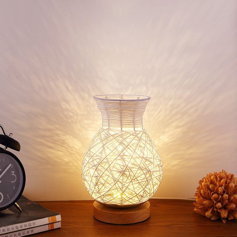 Rattan Vase Design Table Lamp