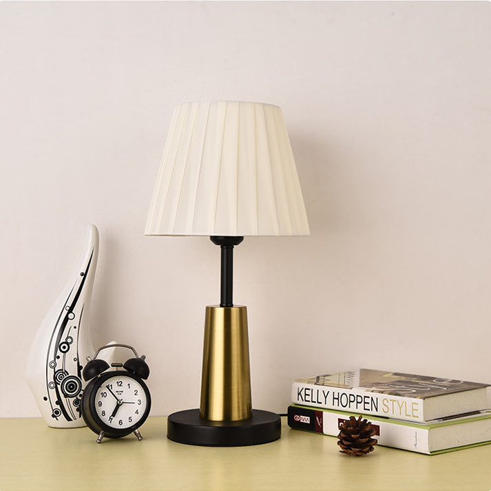Iron Cloth Table Lamp