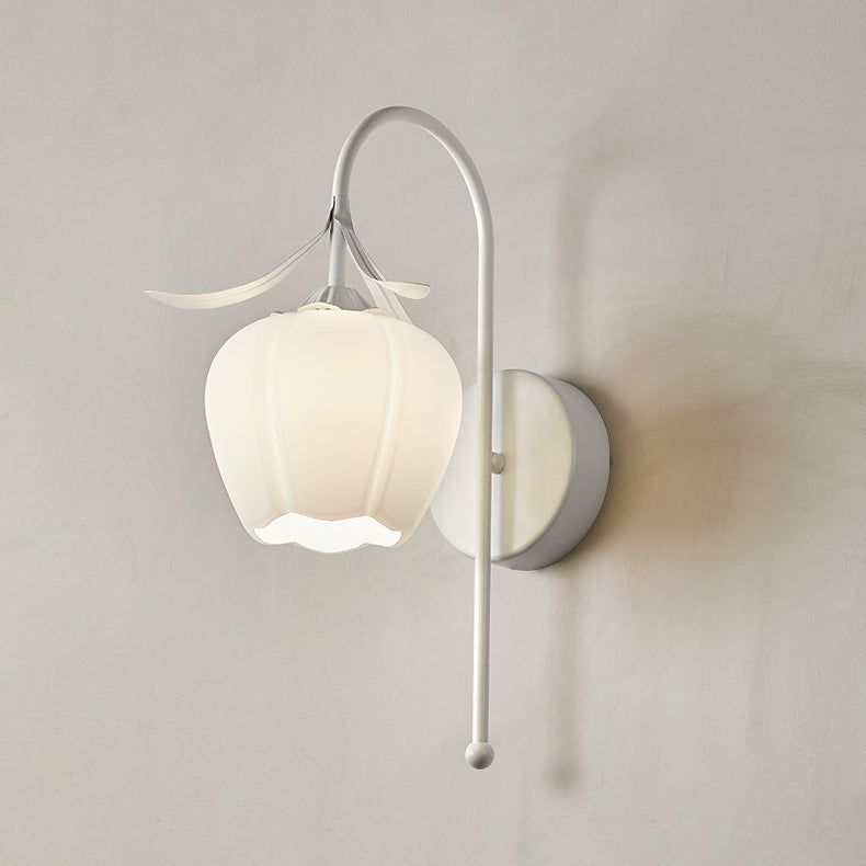 Floral Pumpkin Cream Glass Wall Lamp