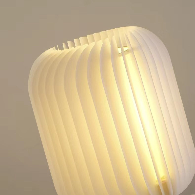 Round Pleated Iron Acrylic Table Lamp