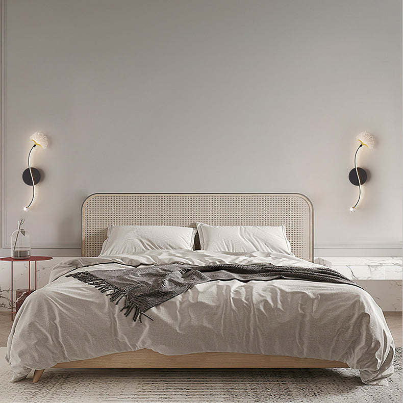 Iron Aluminum Acrylic Line Wall Lamp