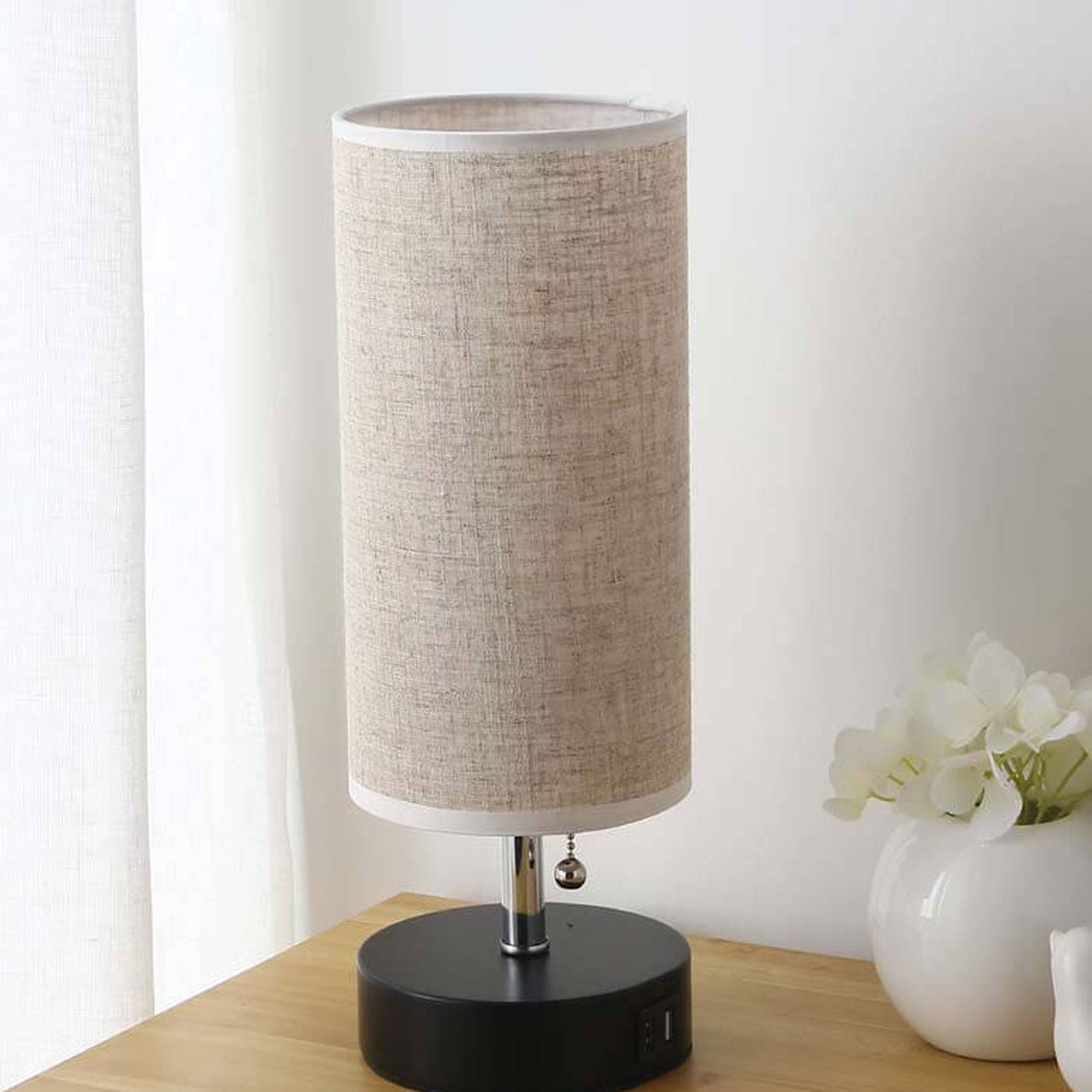 Column Hollow Iron Fabric Table Lamp