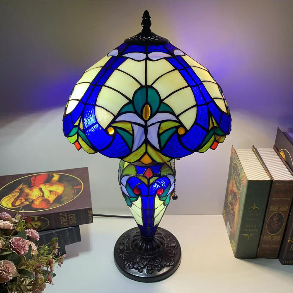 Exquisite Style Stained Glass 3-Light Table Lamp