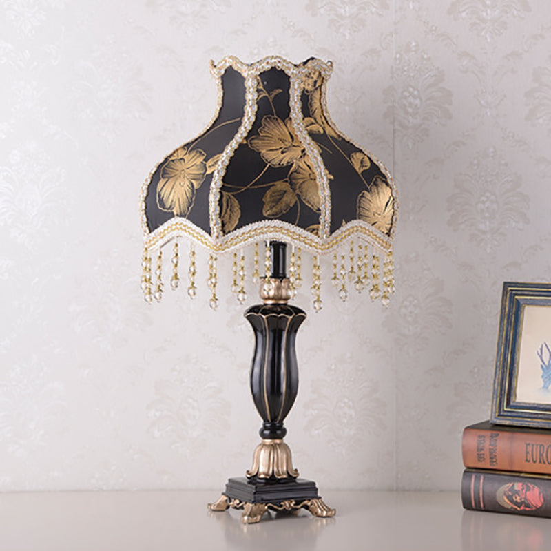 Court Top Resin Fabric Table Lamp