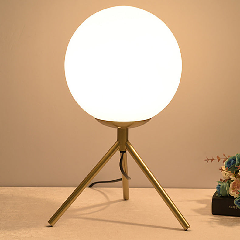 Iron Glass Ball Bracket Table Lamp