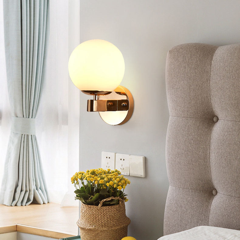 Minimal Round Head Iron Wall Lamp
