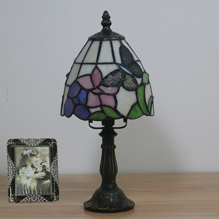 Style Stained Glass Cone Table Lamp