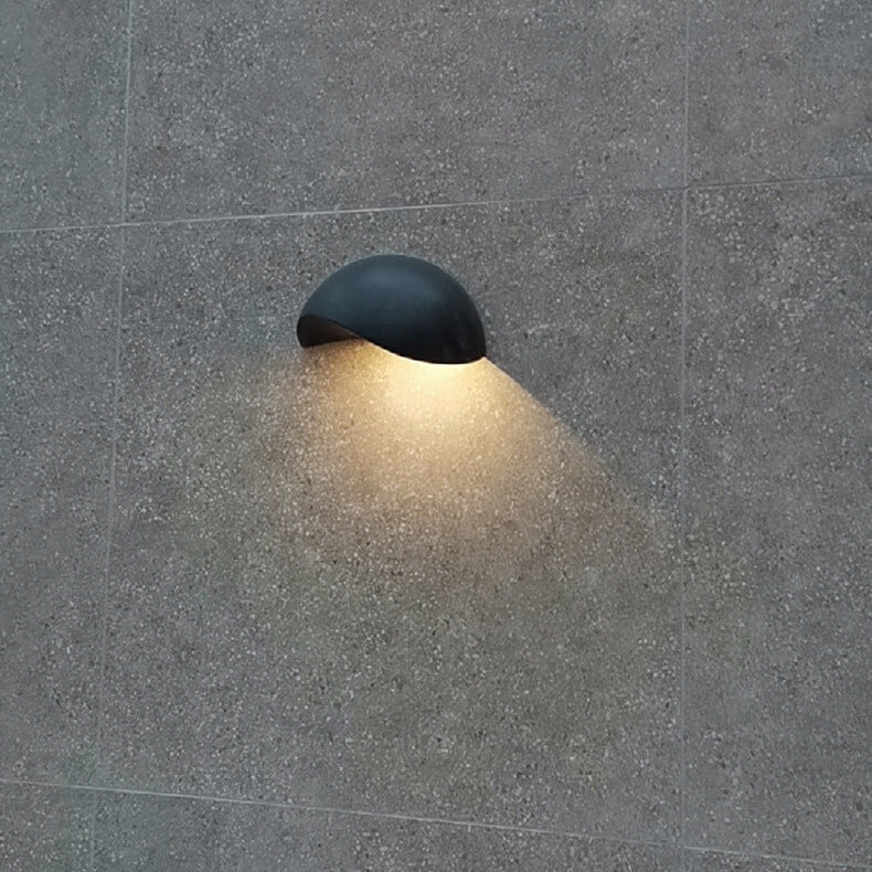 Half Round Aluminum Wall Lamp
