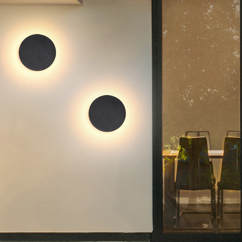 Round Aluminum Acrylic Patio Outdoor Light