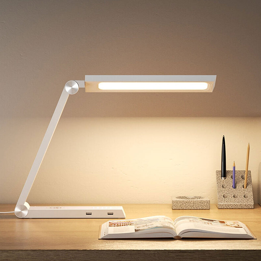 Triangle Eye Protection Rechargeable Table Lamp