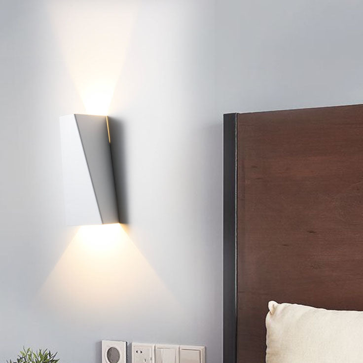Brushed Aluminum Geometric Square Wall Lamp