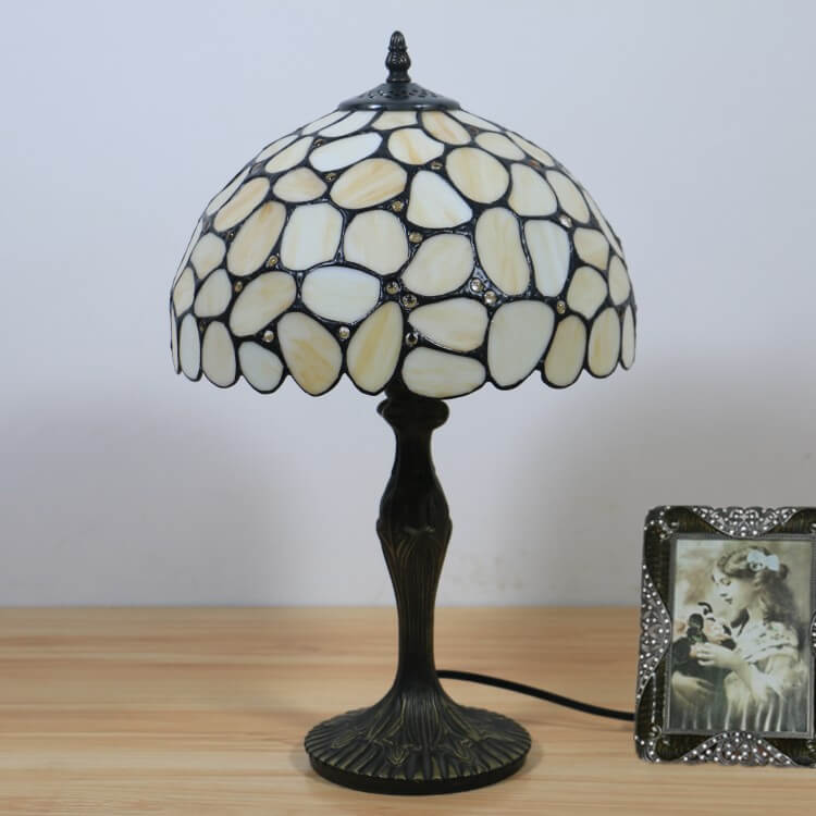 Pebbles Flower Stained Glass Table Lamp
