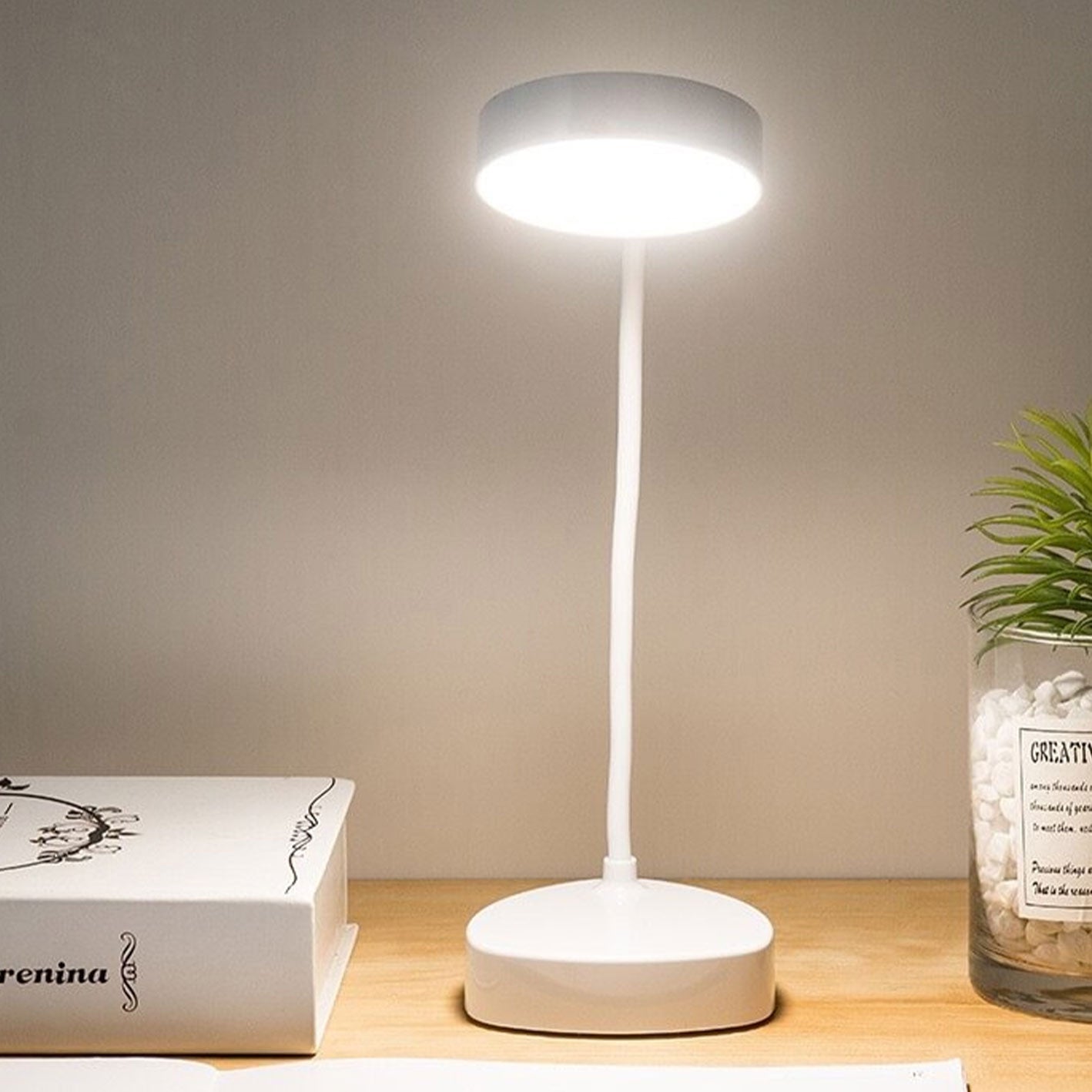 Charging Foldable Table Lamp