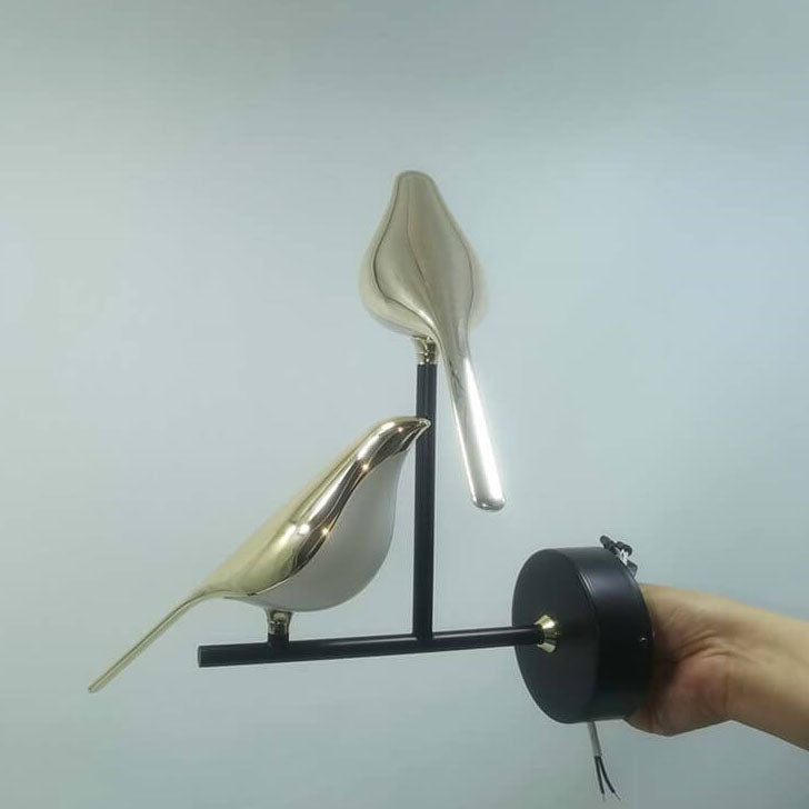 Magpie Bird Table Lamp
