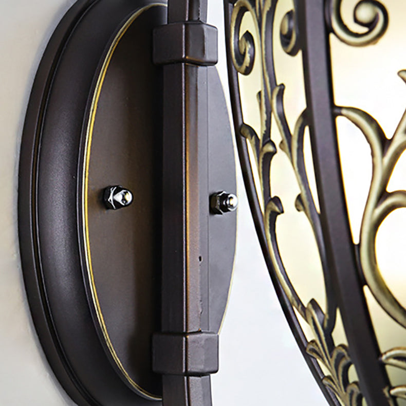 Seven Corner Goblet Aluminum Outdoor Light