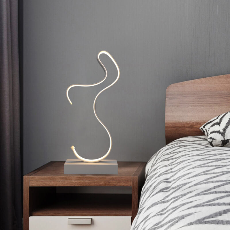 Bending Line Table Lamp