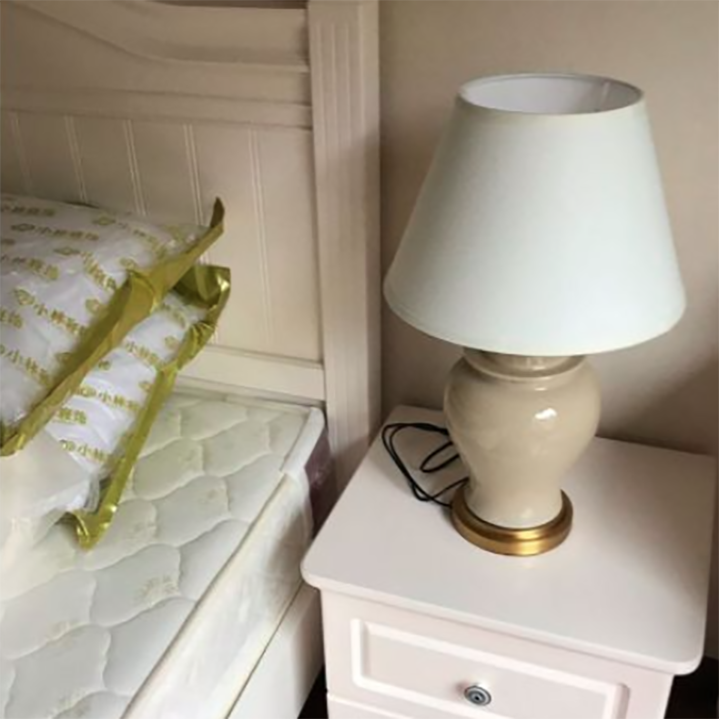 Fabric Ceramic Vase Study Table Lamp