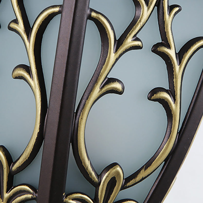 Seven Corner Goblet Aluminum Outdoor Light