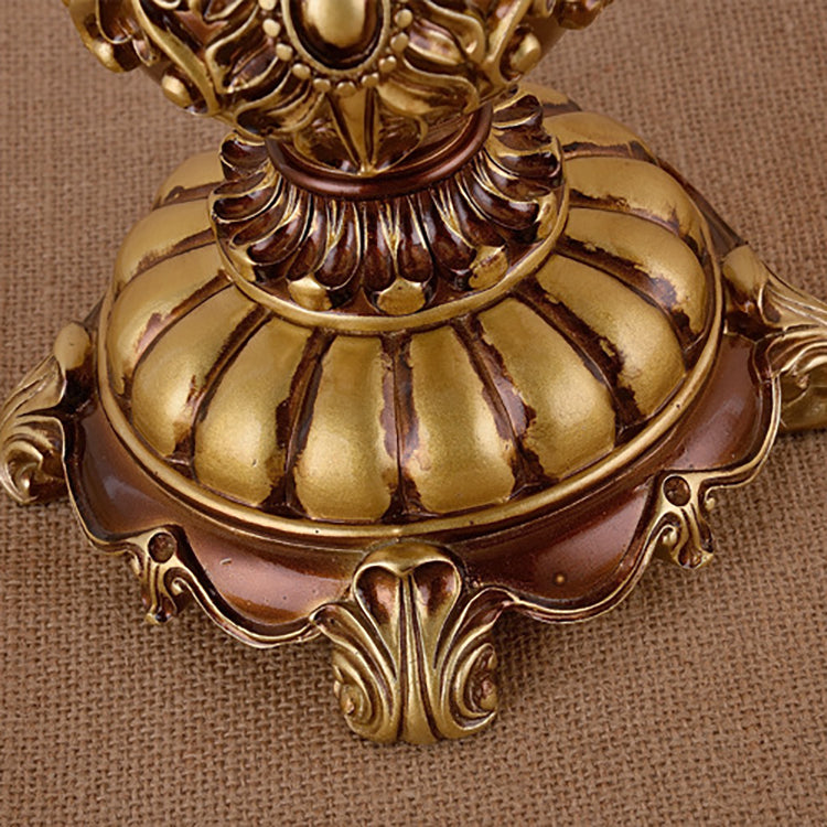 Pastoral Flower Pattern Fabric Table Lamp
