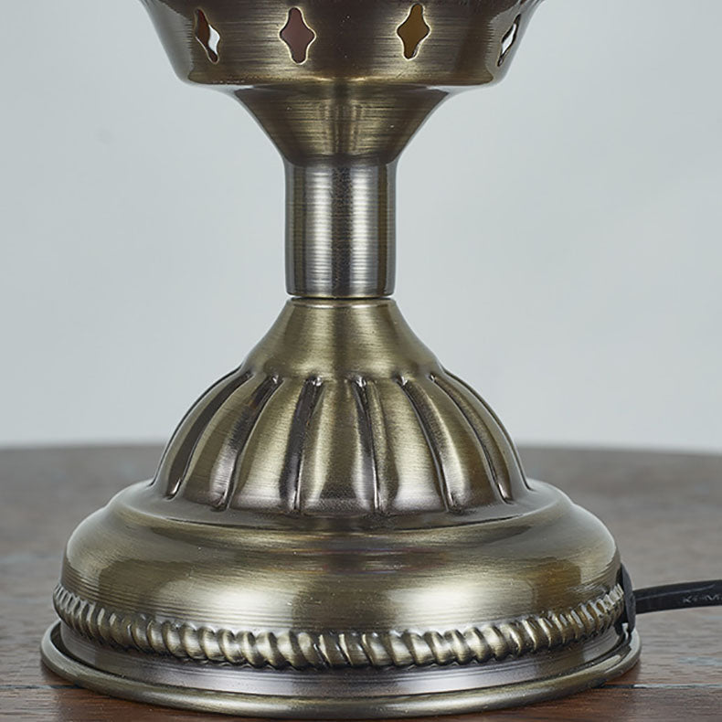 Romantic Oval Iron Enameled Table Lamp