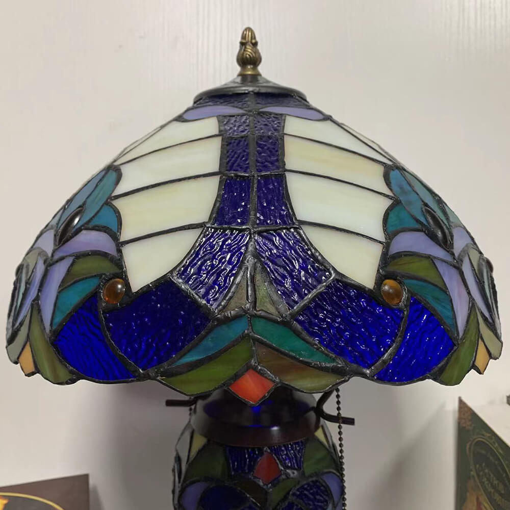 Exquisite Style Stained Glass 3-Light Table Lamp