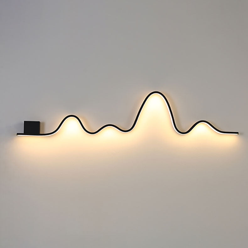 Strip Mountain Iron Aluminium Outdoor Light