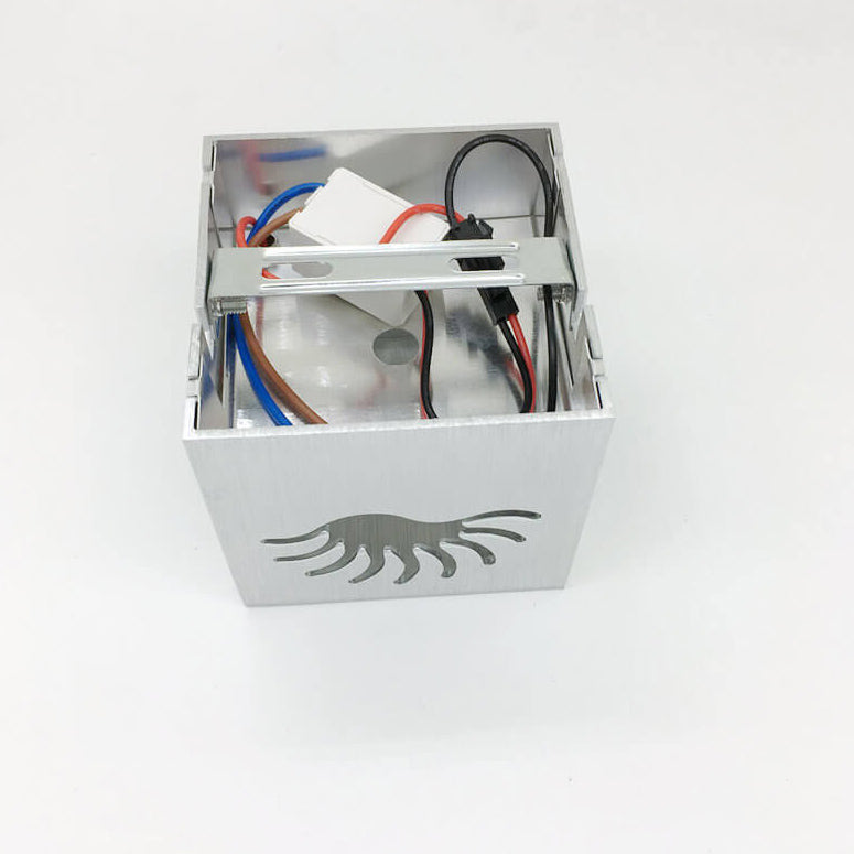 Square Aluminum Phoenix Tail Wall Lamp