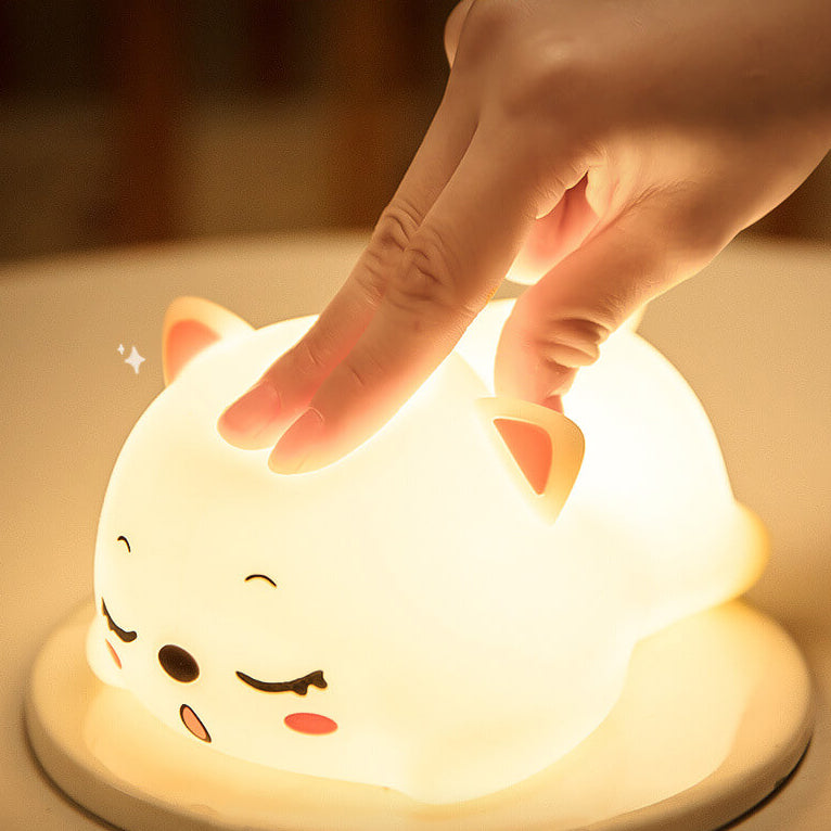 Lovely Cat Silicone Pat Table Lamp