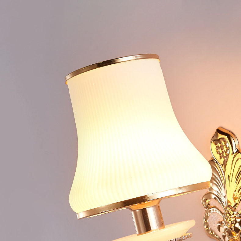 Style 1/2 Wall Lamp
