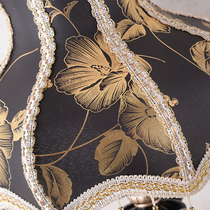 Court Top Resin Fabric Table Lamp