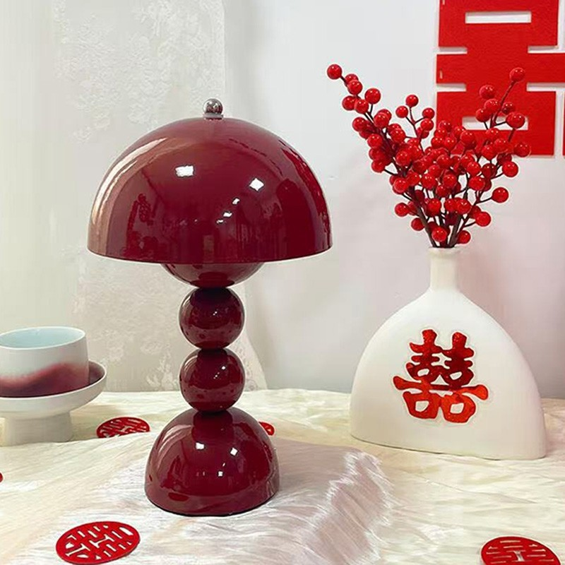 Flower Bud Iron Bedroom Table Lamp