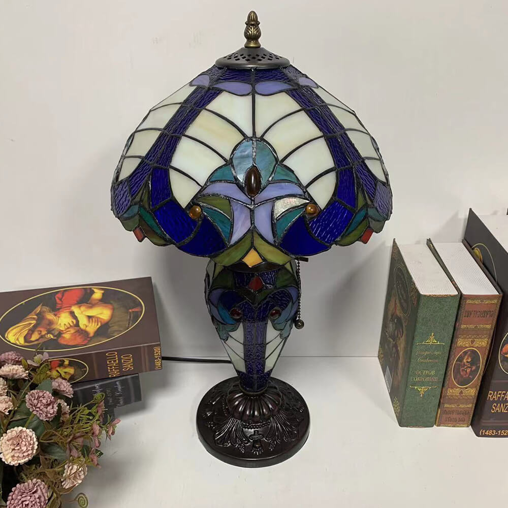 Exquisite Style Stained Glass 3-Light Table Lamp