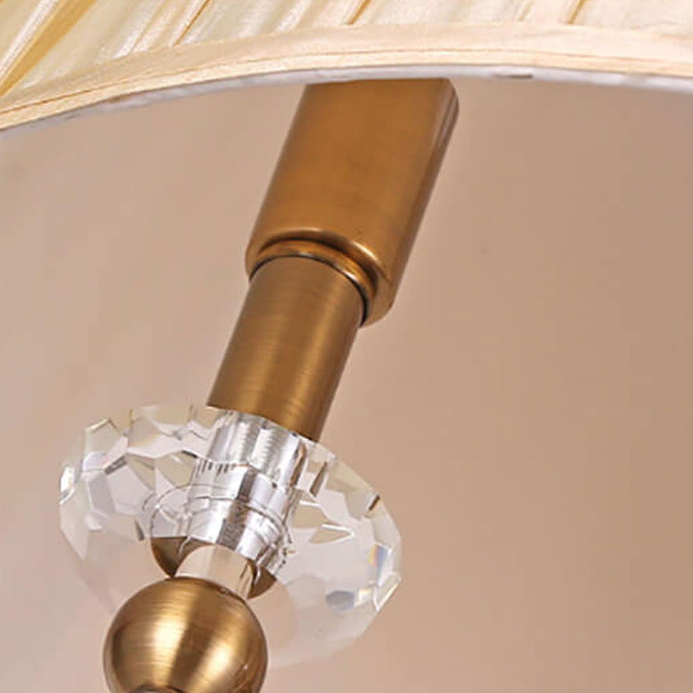 Zinc Alloy Crystal Table Lamp