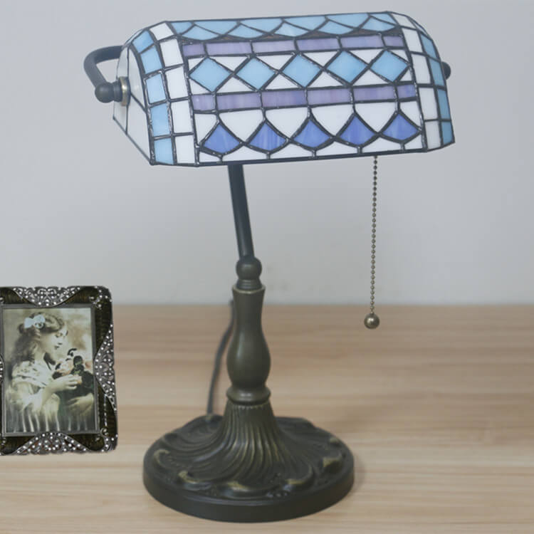European Vintage Tiffany Table Lamp