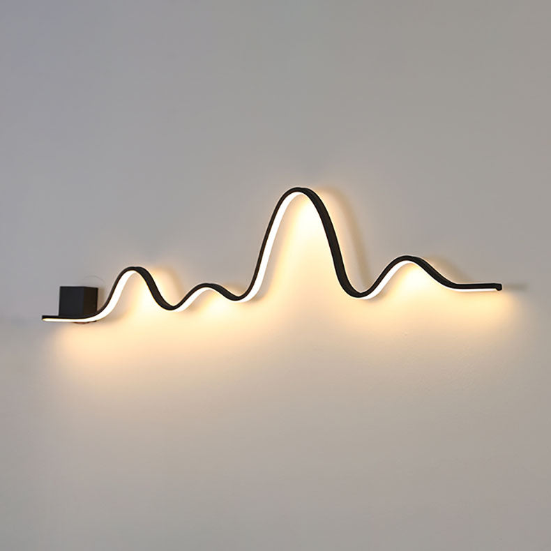 Strip Mountain Iron Aluminium Outdoor Light