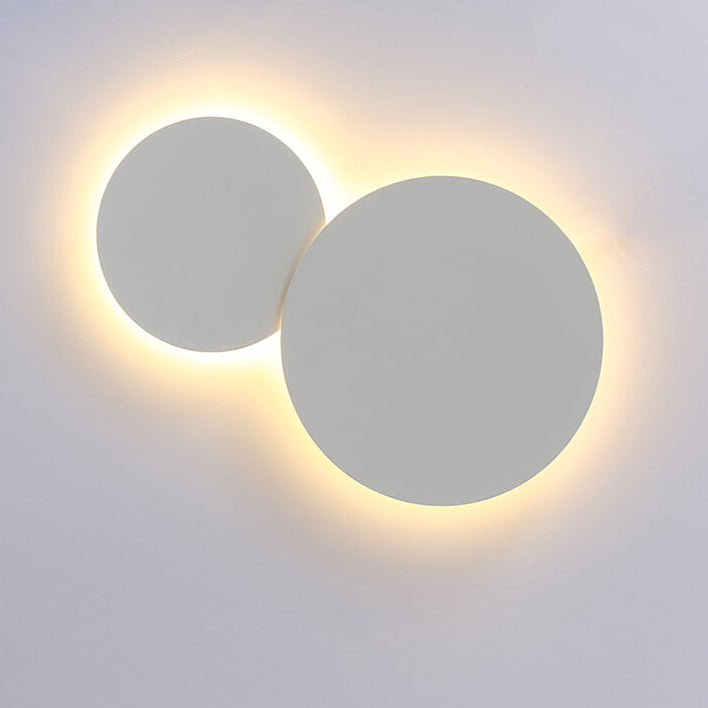 Round Eclipse Iron Living Wall Lamp