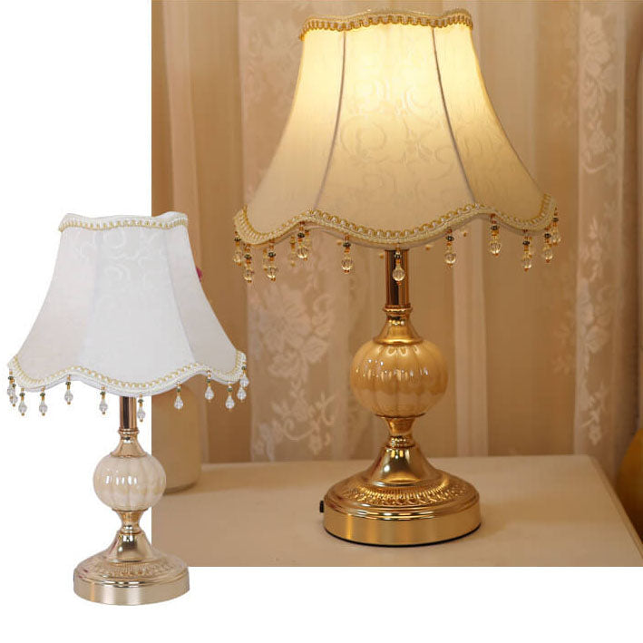 Fabric Floral Glass Plating Table Lamp