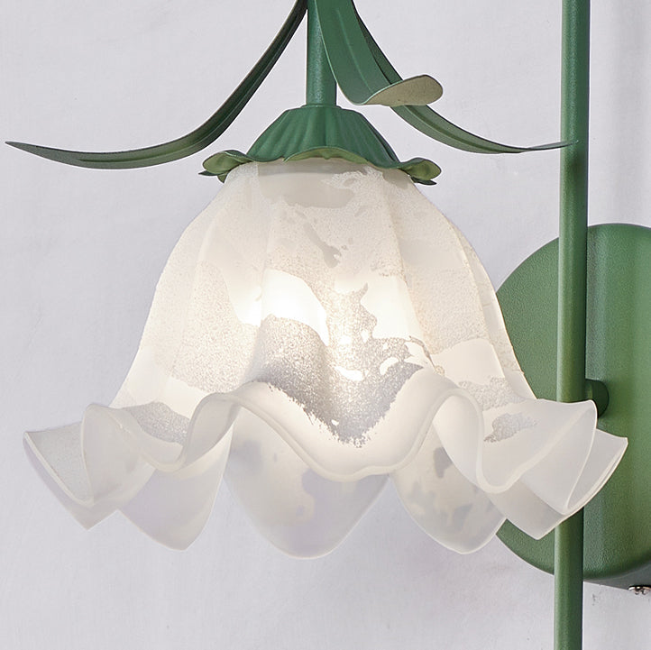 Floral Pumpkin Cream Glass Wall Lamp