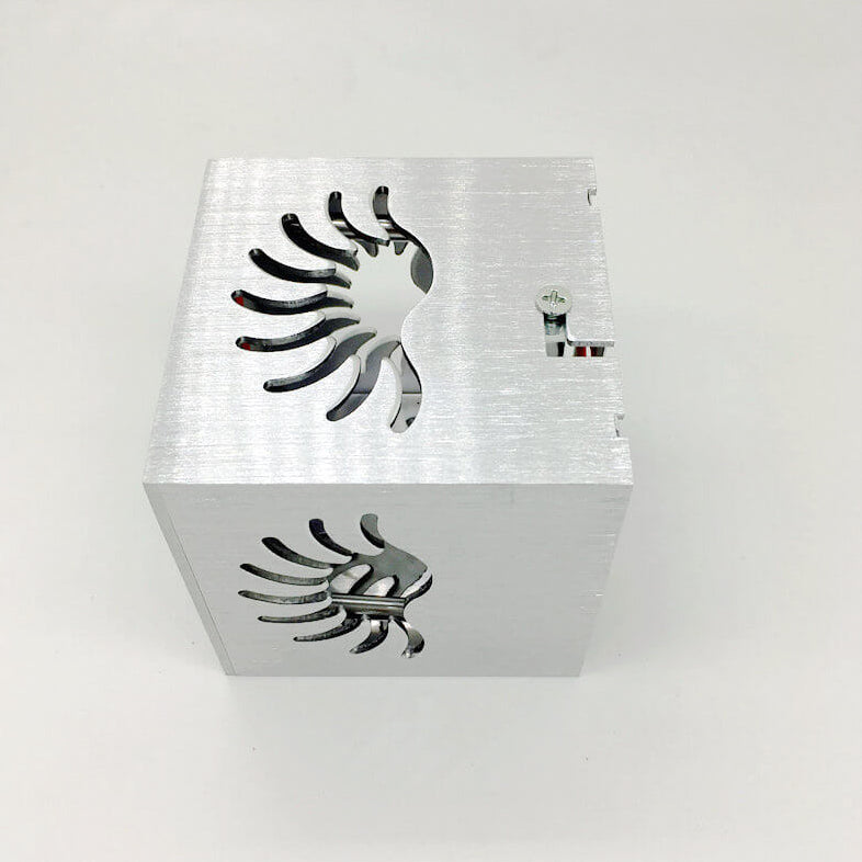 Square Aluminum Phoenix Tail Wall Lamp
